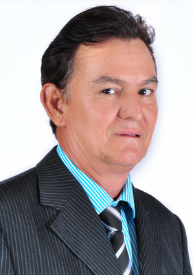Edis Farias