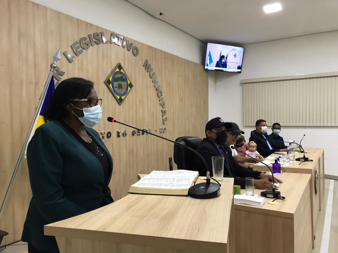 VEJA AS IMAGENS DA 33ª SESSÃO EXTRAORDINÁRIA